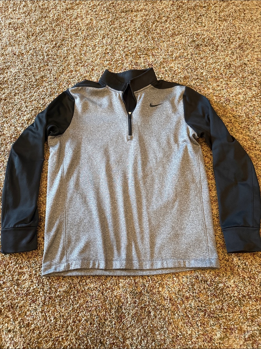 Nike Quarter-Zip Pullover in Heather Gray and Black